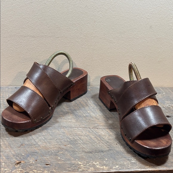 Y2K Candies Wood clog Sandals - Picture 4 of 12